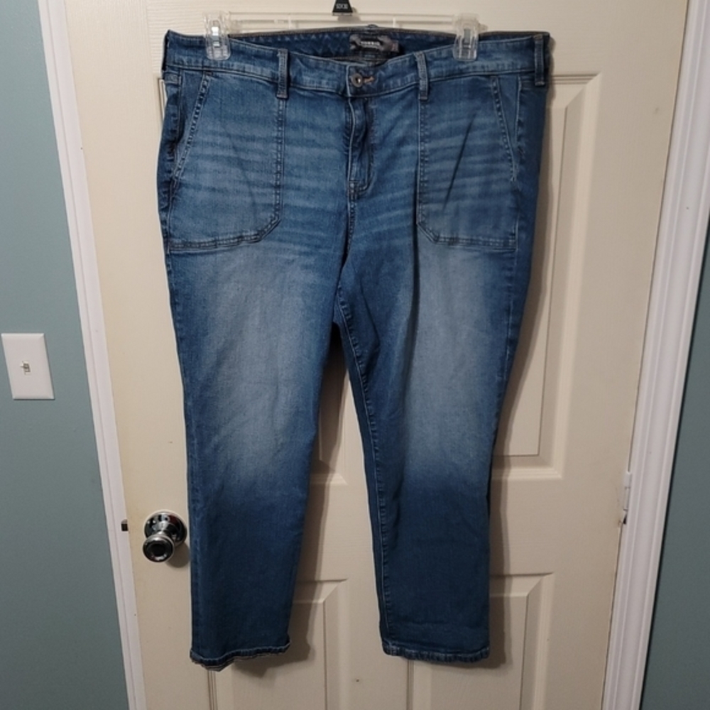 Torrid Medium Wash Slim Straight Jeans Women's‎ 18R Great Condition